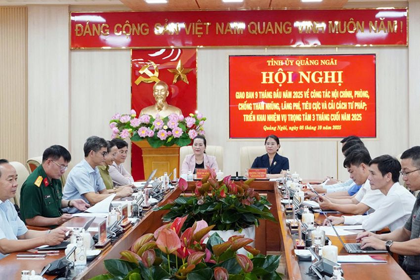 Quảng Ngãi: Giao ban công tác nội chính, phòng, chống tham nhũng, lãng phí, tiêu cực và cải cách tư pháp 9 tháng đầu năm 2025
