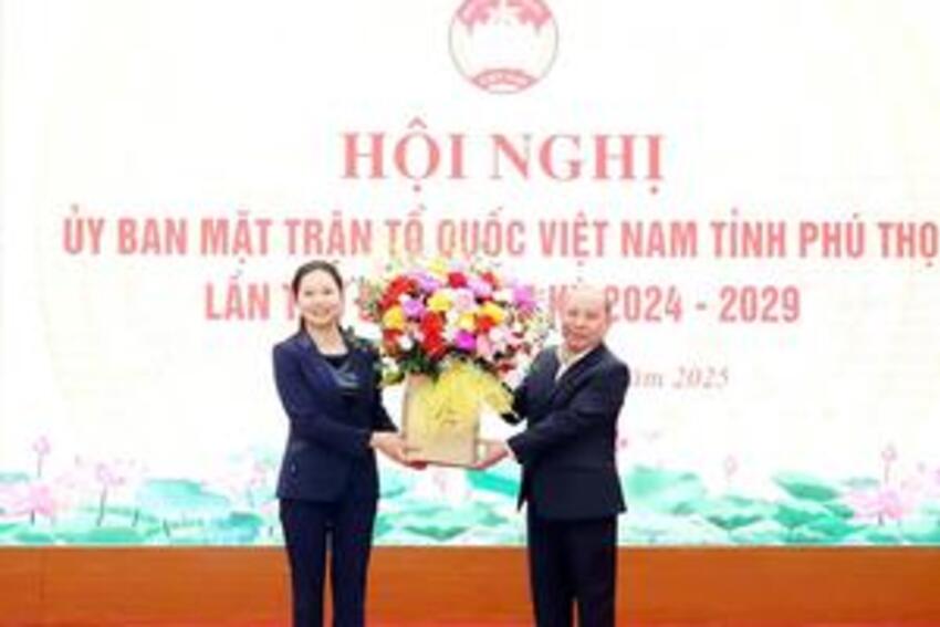 Phú Thọ: Phó Bí thư Tỉnh uỷ Bùi Thị Minh giữ chức Chủ tịch Uỷ ban MTTQ tỉnh