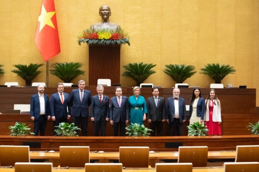 Hợp tác Nghị viện: Động lực để đưa quan hệ song phương Việt Nam – Cộng hoà Séc lên tầm cao mới