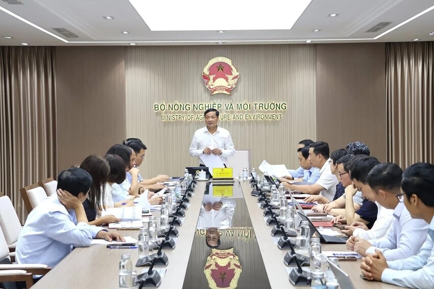 Phân cấp, hoàn thiện thể chế để quản lý môi trường đi vào thực chất