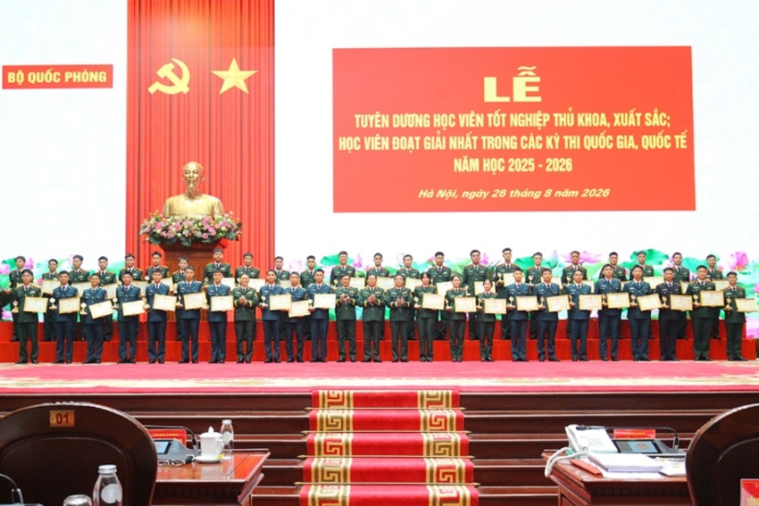 Bộ Quốc phòng tuyên dương học viên tốt nghiệp thủ khoa, xuất sắc năm học 2025 - 2026
