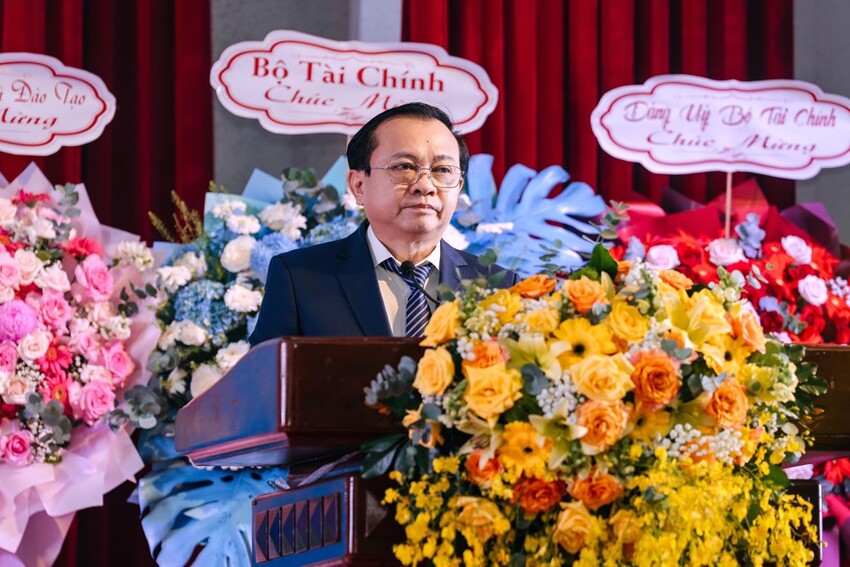 Công bố quyết định thành lập Phân hiệu tại Thành phố Hồ Chí Minh