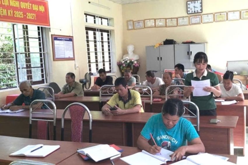 Sinh hoạt chi bộ thiết thực