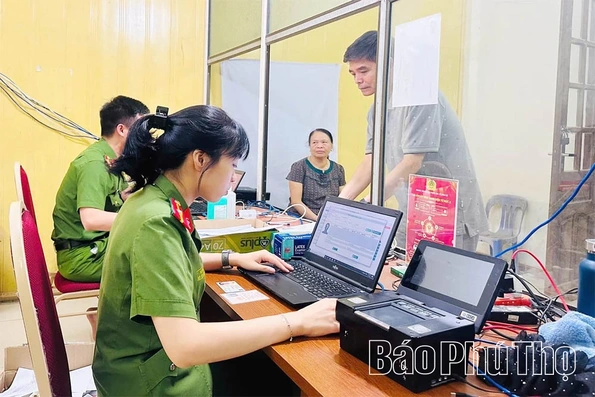 Lạc Sơn: Đẩy mạnh chuyển đổi số trong Đảng