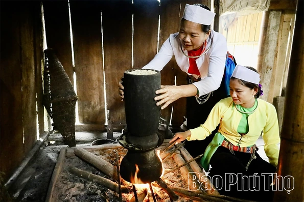 Độc đáo Lễ hội truyền thống cơm Đe