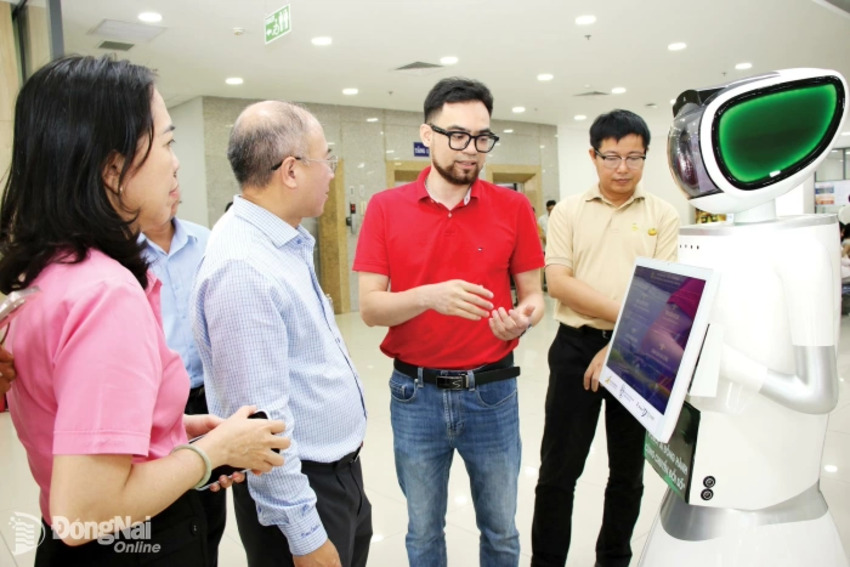 “Đồng nghiệp” mới ở bộ phận một cửa