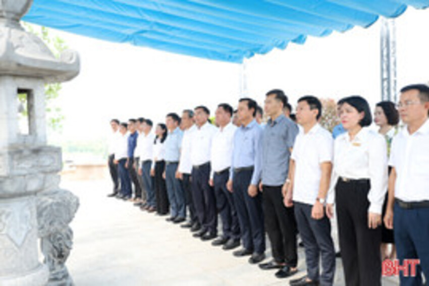 Trang trọng lễ giỗ lần thứ 95 của Tổng Bí thư Trần Phú
