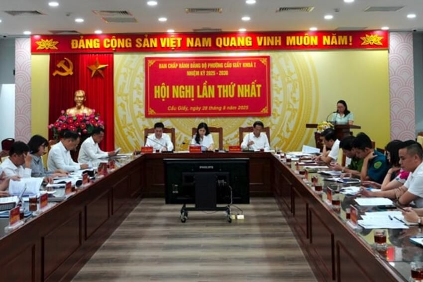 Phường Cầu Giấy đẩy mạnh chuyển đổi số, kiến tạo nền hành chính vì dân