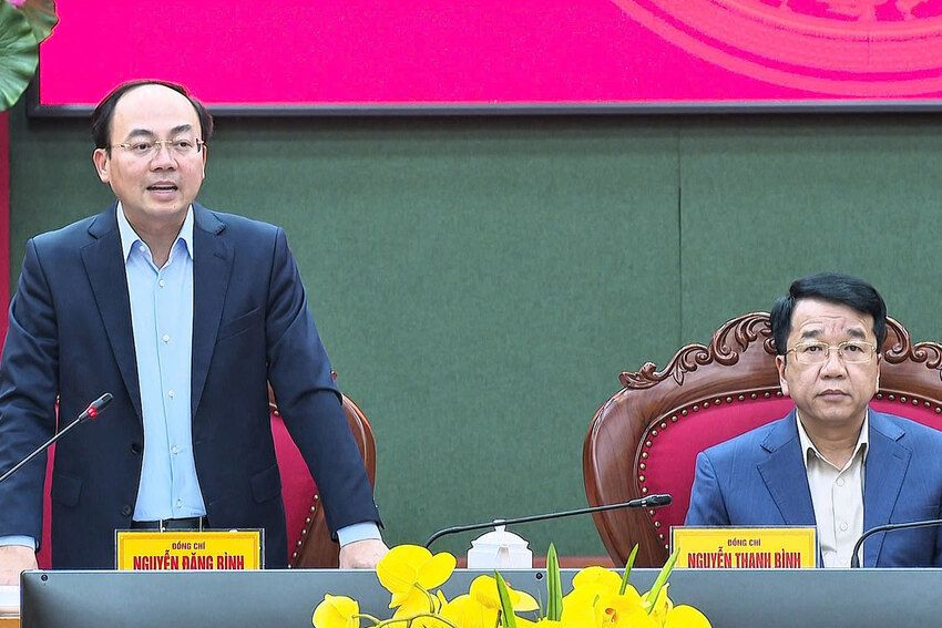 Tăng cường hỗ trợ cấp xã triển khai công tác bầu cử đại biểu Quốc hội và HĐND