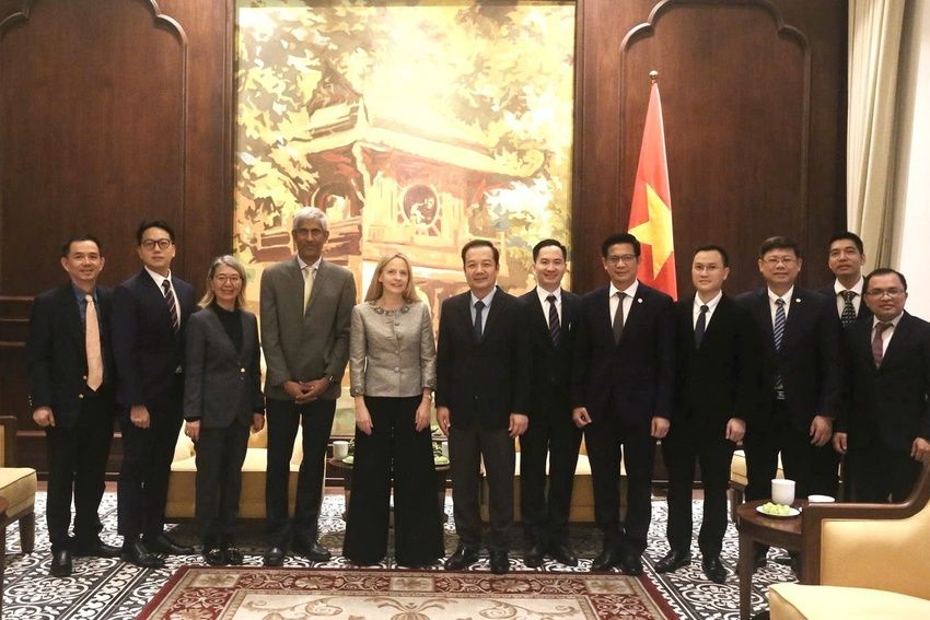 Thúc đẩy hợp tác công nghệ giữa Việt Nam và Amazon trong kỷ nguyên số mới