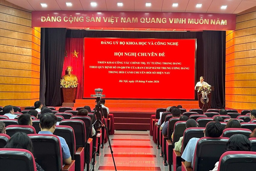 Đưa công tác chính trị, tư tưởng đi vào thực chất từ từng chi bộ