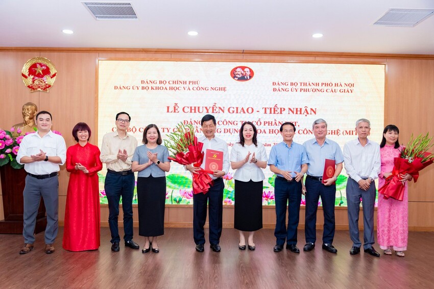 Đảng ủy Bộ Khoa học và Công nghệ hoàn thành chuyển giao 3 tổ chức đảng doanh nghiệp về địa phương