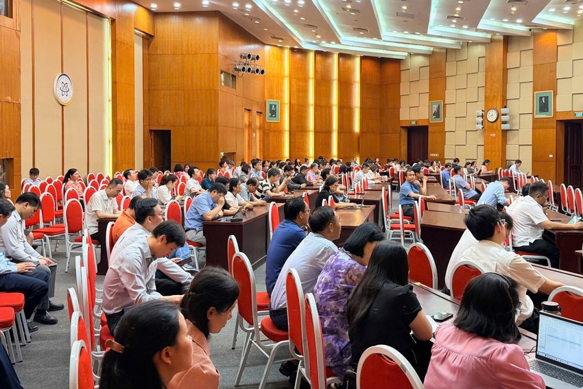 Bộ KH&CN học tập Nghị quyết Trung ương 2 khóa XIV trên toàn hệ thống