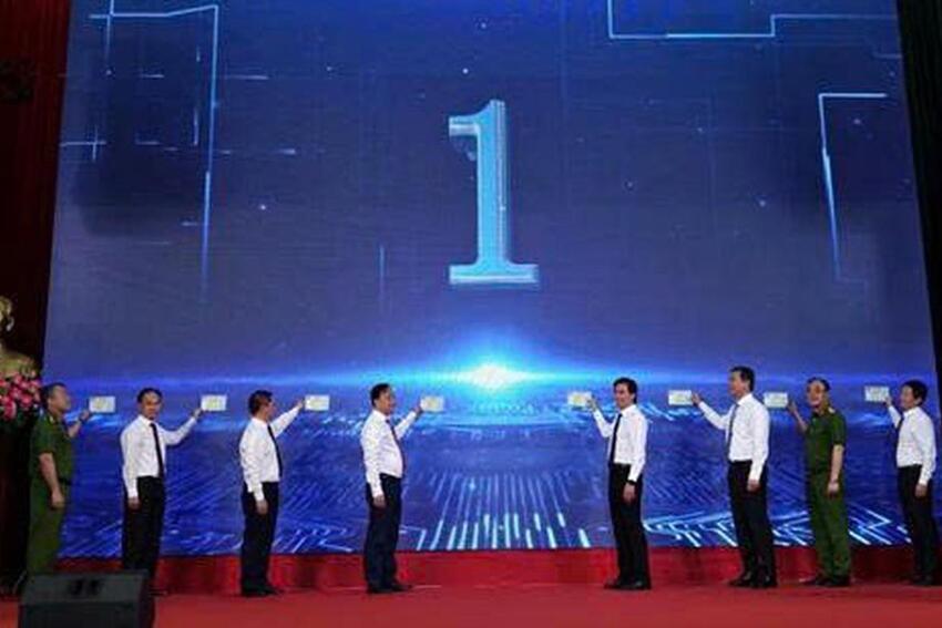 Khai trương mô hình "Trạm dịch vụ công số" tại Lạng Sơn