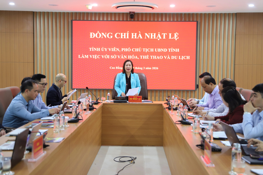 Phó Chủ tịch UBND tỉnh Hà Nhật Lệ làm việc với Sở Văn hóa, Thể thao và Du lịch