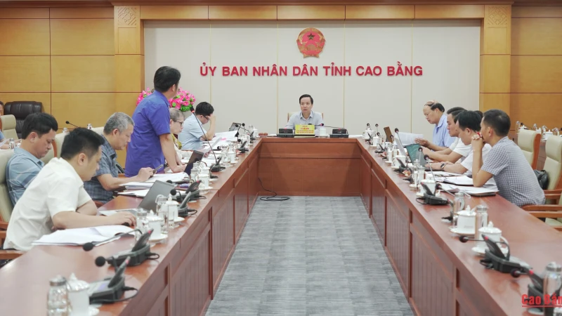 Đẩy nhanh tiến độ triển khai Dự án đường bộ cao tốc Bắc Kạn - Cao Bằng