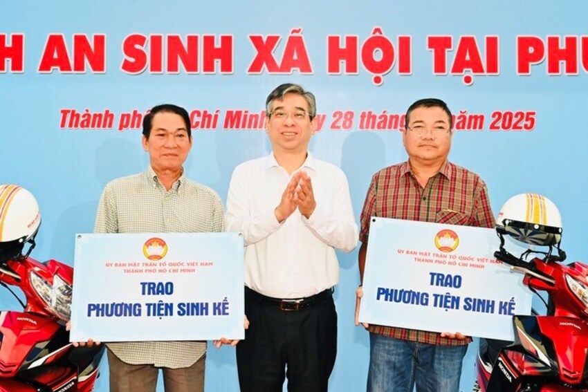 Đoàn đại biểu dự Đại hội MTTQ Việt Nam TPHCM chung tay chăm lo an sinh xã hội