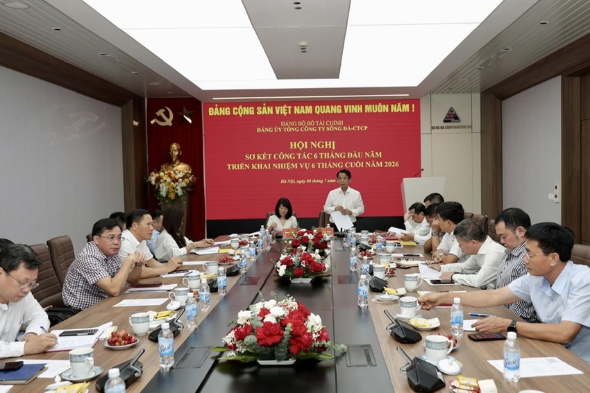 Đảng ủy Tổng công ty Sông Đà đưa việc học và làm theo Bác trở thành việc làm thường xuyên