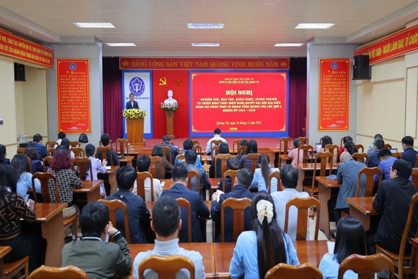 Đảng ủy Bảo hiểm xã hội tỉnh Quảng Trị thấm nhuần tư tưởng của Bác trong phong cách phục vụ