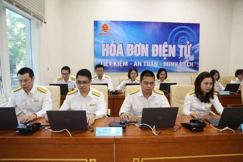 Đảng bộ Bộ Tài chính triển khai nhiều giải pháp thực hiện phong trào “Bình dân học vụ số”