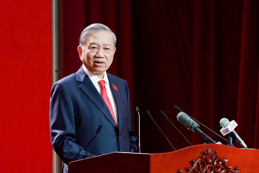 Phấn đấu để Thành phố Hồ Chí Minh trở thành hình mẫu “siêu đô thị” và  động lực tăng trưởng mới