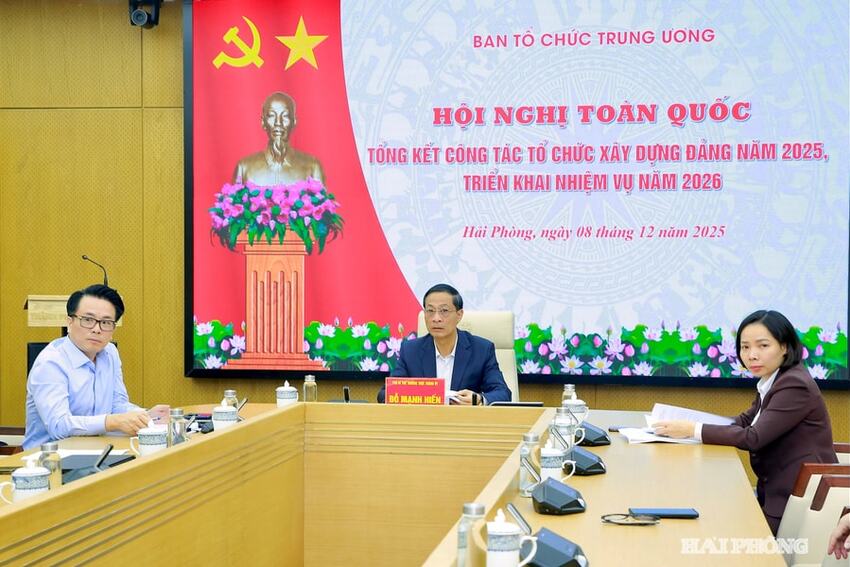 Công tác tổ chức xây dựng Đảng năm 2025 đạt nhiều kết quả tiêu biểu