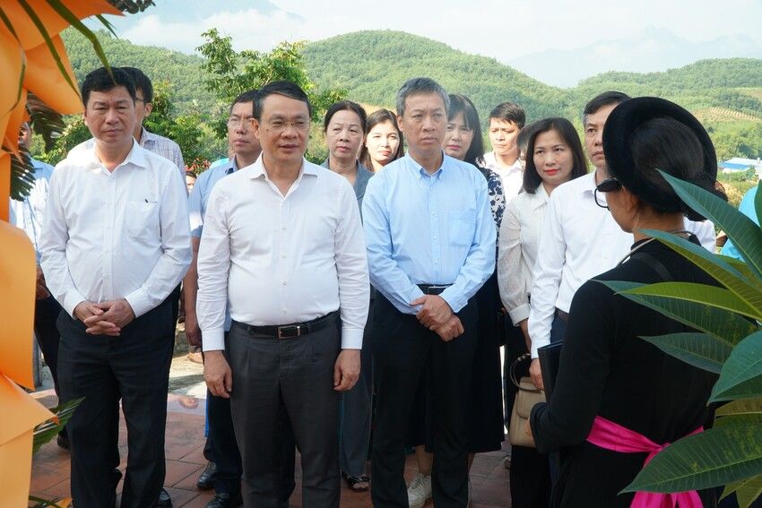 Văn phòng Trung ương Đảng về nguồn và tri ân tại xã Bình Thành, tỉnh Thái Nguyên