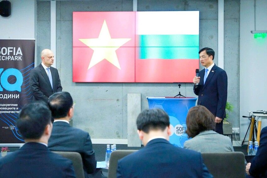 Nghiên cứu thúc đẩy hợp tác Khoc học công nghệ, đổi mới sáng tạo và chuyển đổi số giữa Việt Nam – Bungaria