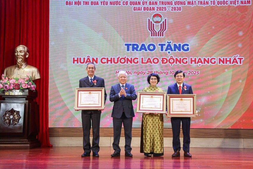 Cơ quan Ủy ban Trung ương MTTQ Việt Nam: Phát huy tinh thần đoàn kết, sáng tạo trong phong trào thi đua yêu nước
