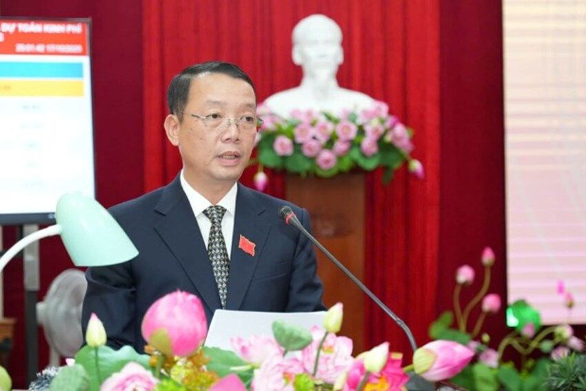 Phê chuẩn kết quả bầu, miễn nhiệm chức vụ Chủ tịch UBND thành phố Huế