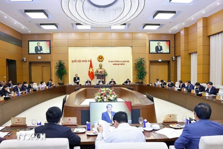 Chính sách đặc thù phát triển Thành phố Hồ Chí Minh, Đà Nẵng cần có trọng tâm