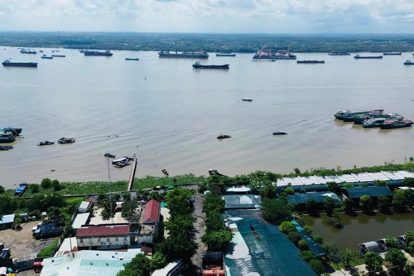 Sau hơn 8 tháng động thổ, cầu Phú Mỹ 2 vẫn chờ ngày thi công