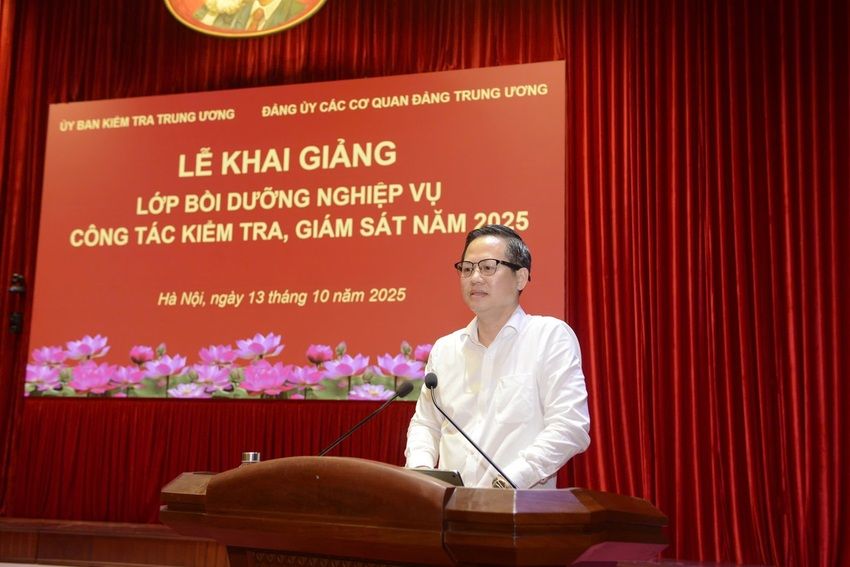 Bồi dưỡng nghiệp vụ công tác kiểm tra, giám sát và kỷ luật của Đảng