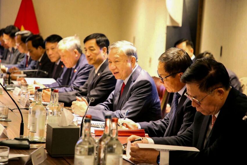 Ảnh: Tổng Bí thư Tô Lâm dự Toạ đàm về AI và Chip bán dẫn