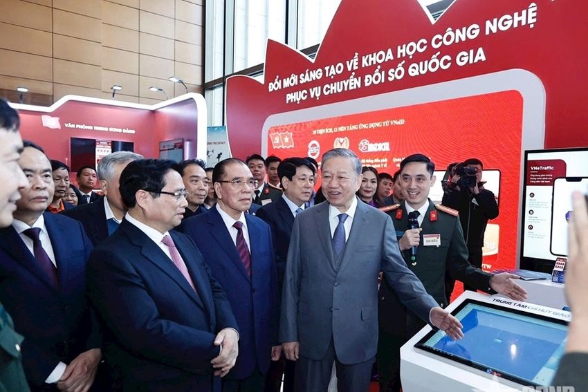 Không thể xuyên tạc việc đổi mới phương thức lãnh đạo của Đảng trong bối cảnh chuyển đổi số