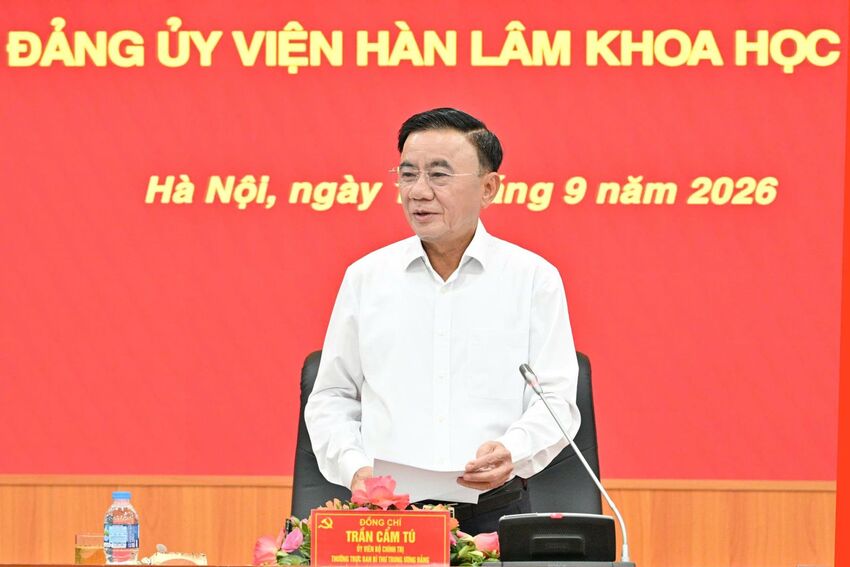 Khoa học xã hội và nhân văn phải đi trước một bước trong nghiên cứu, lý giải những vấn đề mới