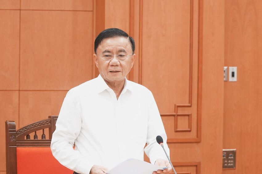 Thường trực Ban Bí thư Trần Cẩm Tú chủ trì giao ban công tác Quý III/2025