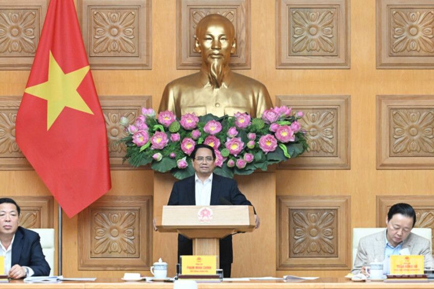 Đẩy nhanh tiến độ các công trình giao thông trọng điểm phục vụ lễ khởi công, khánh thành ngày 19/12 tới