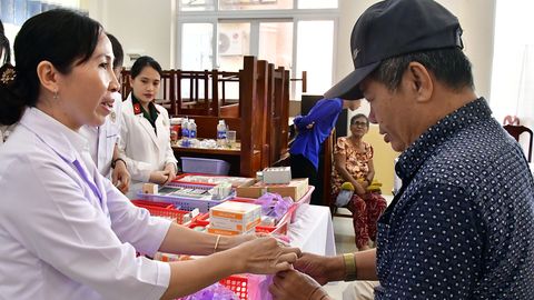 Tô thắm truyền thống lực lượng vũ trang Quân khu 9