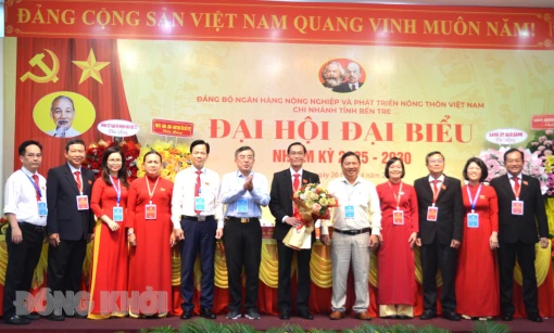 Đại hội đại biểu Đảng bộ Agribank Chi nhánh tỉnh Bến Tre nhiệm kỳ 2025 - 2030