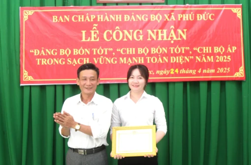 Chi bộ Trường Mẫu giáo xã Phú Đức đạt danh hiệu “Chi bộ bốn tốt”