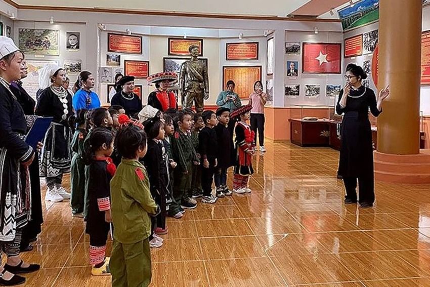 Dưới tán rừng thiêng, nơi Quân đội ta ra đời