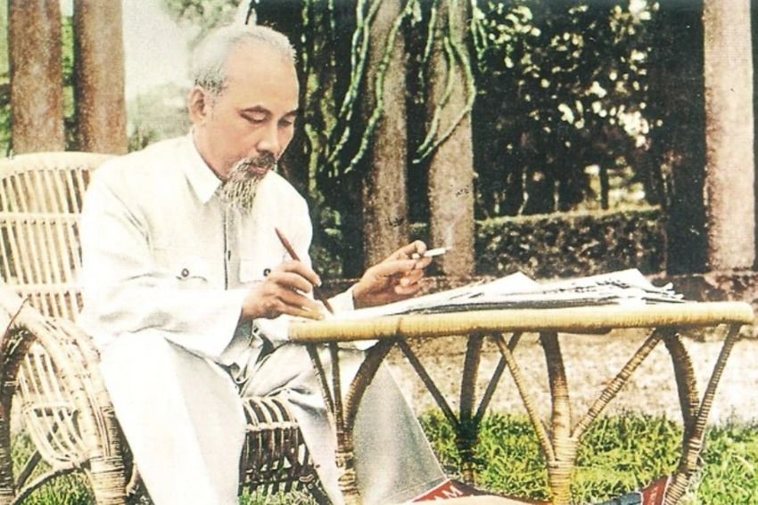 Kế tục xuất sắc sự nghiệp vĩ đại của Chủ tịch Hồ Chí Minh