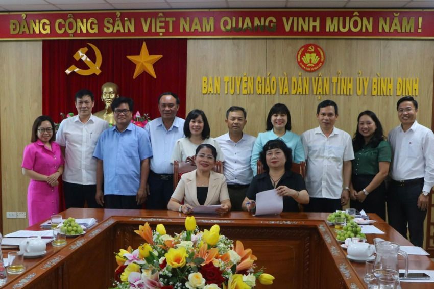 Ban Tuyên giáo và Dân vận Tỉnh ủy Bình Định làm việc với Ban Tuyên giáo và Dân vận Tỉnh ủy Gia Lai về chủ trương sáp nhập 2 Ban