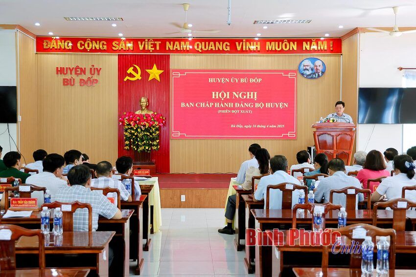Bù Đốp xin ý kiến về sắp xếp tổ chức đơn vị hành chính cấp xã