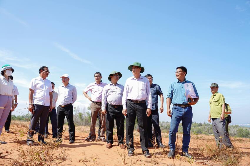 Lãnh đạo UBND tỉnh kiểm tra thực tế, tháo gỡ khó khăn, vướng mắc cho các dự án du lịch