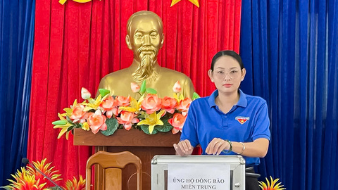 “Cắm cờ” Tổ quốc trong lòng Nhân dân