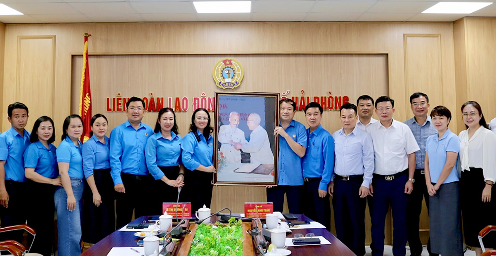 Cần Thơ và Hải Phòng trao đổi cách làm mới trong hoạt động Công đoàn 