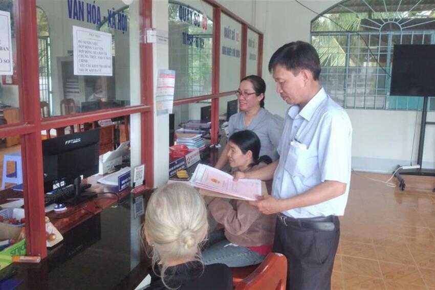 Cán bộ cấp xã trong bộ máy mới - Bài 1: Đầu mối giảm xuống, việc xã tăng lên