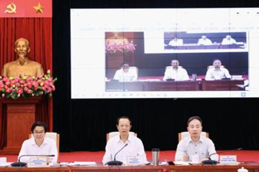 Hội nghị triển khai tuyển sinh đầu cấp, thi tốt nghiệp THPT và đánh giá thực hiện Thông tư 29